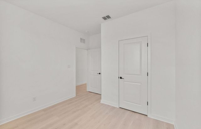 482 Kapok ST, Buda, TX 78610