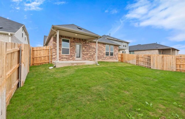 482 Kapok ST, Buda, TX 78610