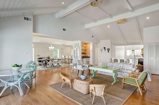 5113 Oleander Street, Seabrook, TX 77586