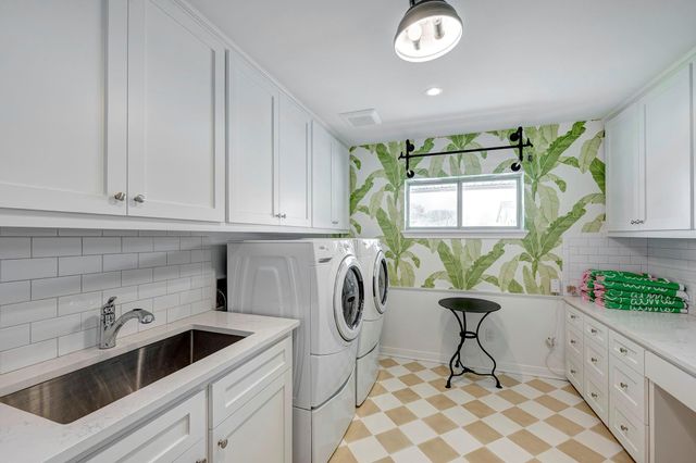 5113 Oleander Street, Seabrook, TX 77586