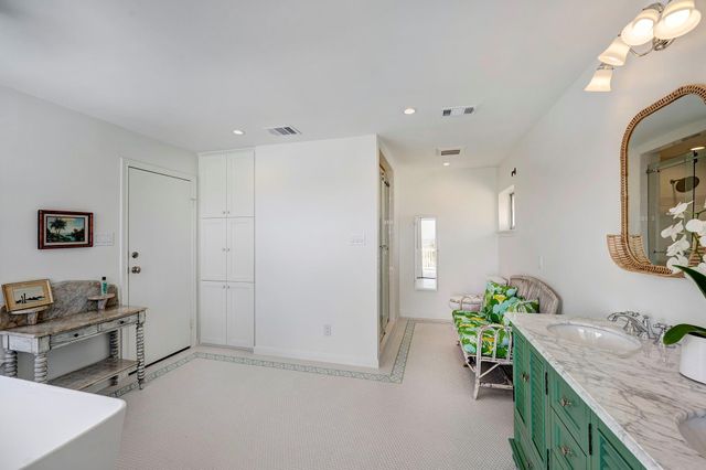 5113 Oleander Street, Seabrook, TX 77586