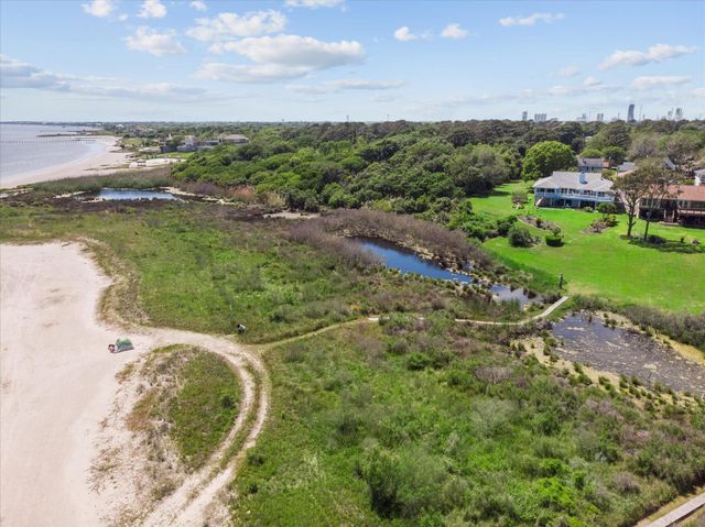 5113 Oleander Street, Seabrook, TX 77586