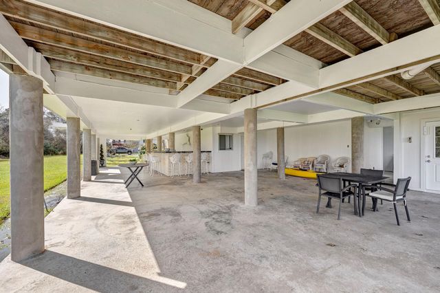 5113 Oleander Street, Seabrook, TX 77586