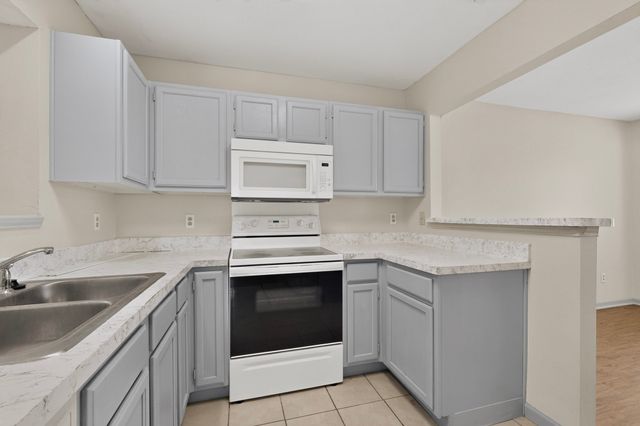1700 Wheatfield Drive, Mesquite, TX 75149