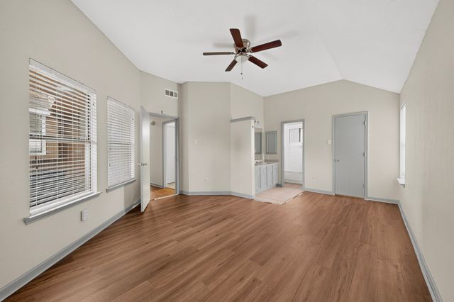 1700 Wheatfield Drive, Mesquite, TX 75149