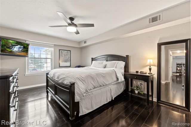 19266 Northridge Drive, Northville, MI 48167