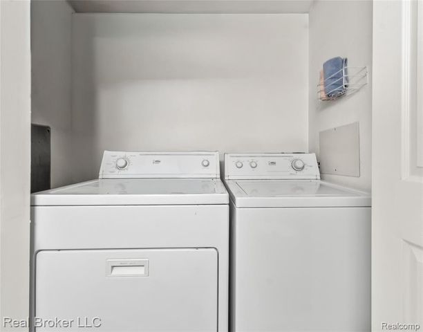 19266 Northridge Drive, Northville, MI 48167