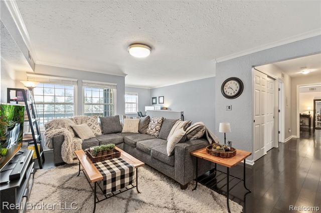 19266 Northridge Drive, Northville, MI 48167