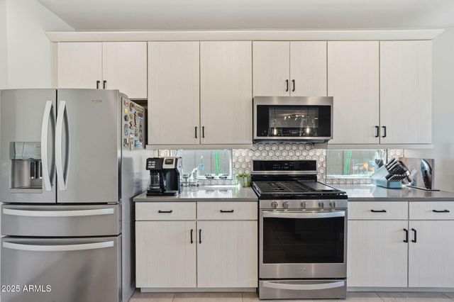 22038 N 28TH Place, Phoenix, AZ 85050