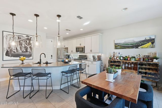 22038 N 28TH Place, Phoenix, AZ 85050