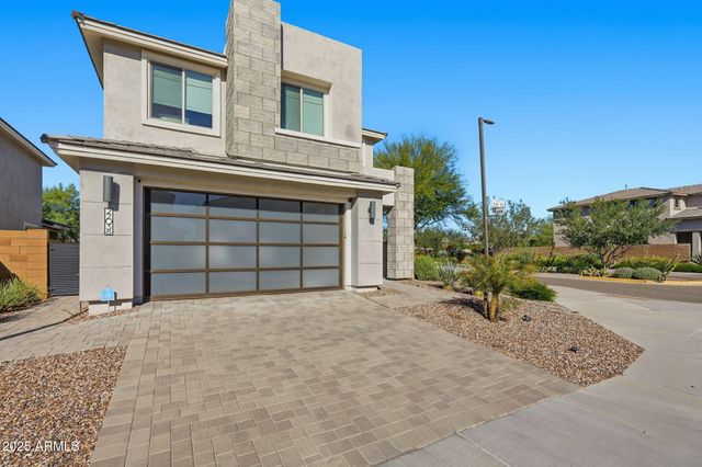 22038 N 28TH Place, Phoenix, AZ 85050