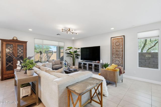 22038 N 28TH Place, Phoenix, AZ 85050