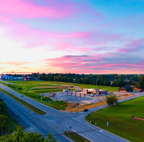 101 Carlton Crossing, Lawrenceburg, KY 40342