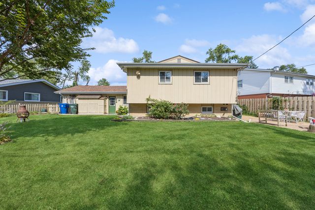 18846 Queens Road, Homewood, IL 60430
