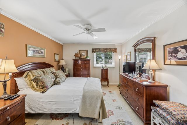18846 Queens Road, Homewood, IL 60430