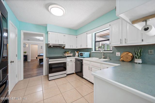 11780 MANDARIN FOREST Drive, Jacksonville, FL 32223