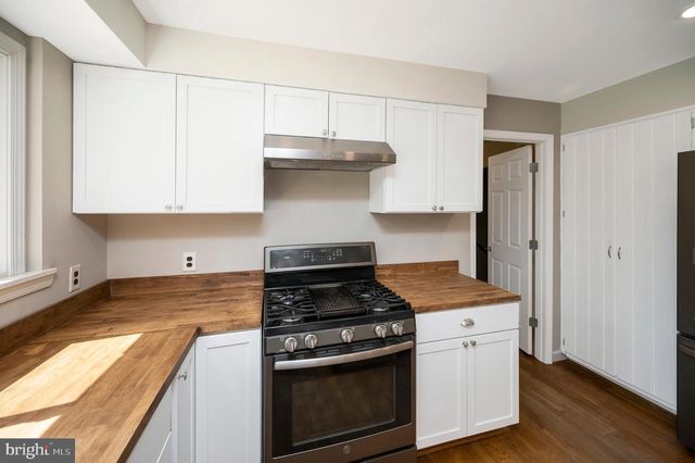 3195 FIERY RUN RD, Linden, VA 22642