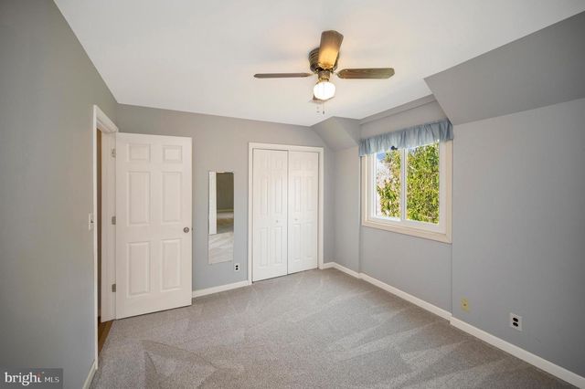 3195 FIERY RUN RD, Linden, VA 22642