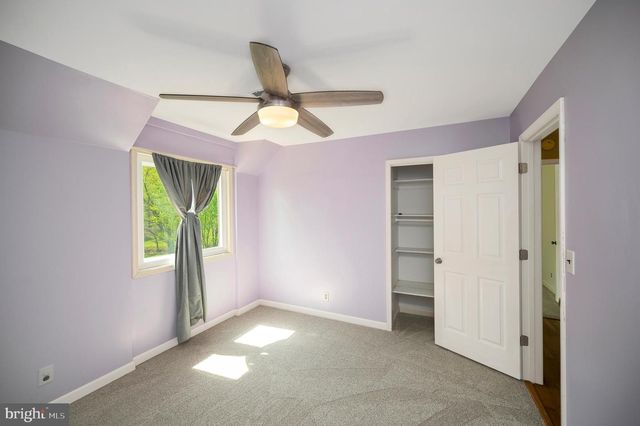 3195 FIERY RUN RD, Linden, VA 22642