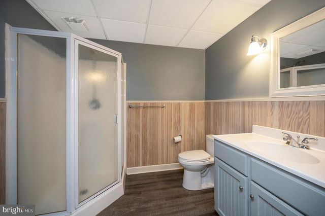3195 FIERY RUN RD, Linden, VA 22642