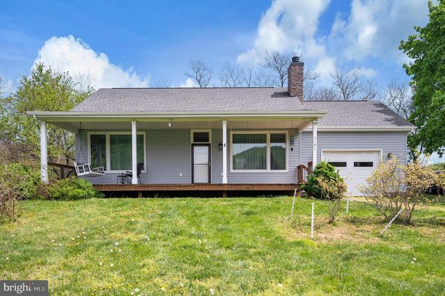 3195 FIERY RUN RD, Linden, VA 22642