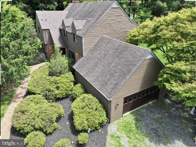 3195 FIERY RUN RD, Linden, VA 22642