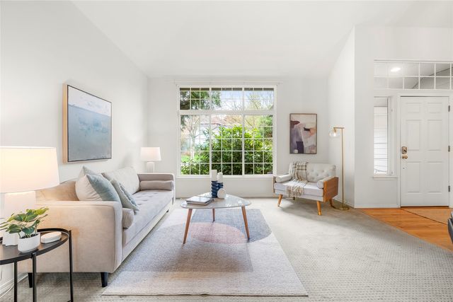 625 191st Street SW, Lynnwood, WA 98036