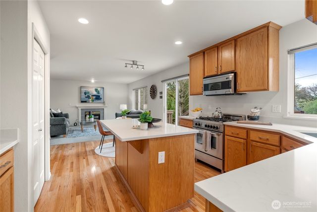 625 191st Street SW, Lynnwood, WA 98036