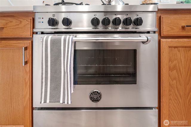 625 191st Street SW, Lynnwood, WA 98036