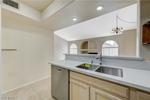 7950 West Flamingo Road 2123, Las Vegas, NV 89147