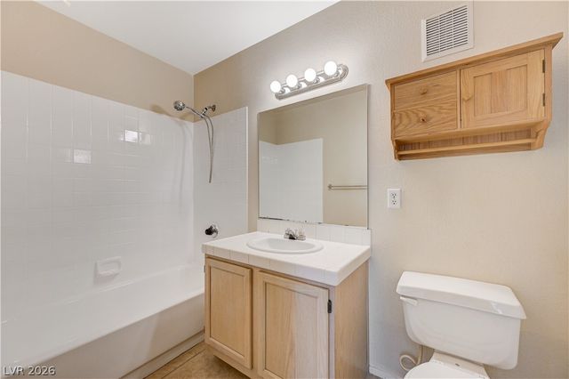 7950 West Flamingo Road 2123, Las Vegas, NV 89147