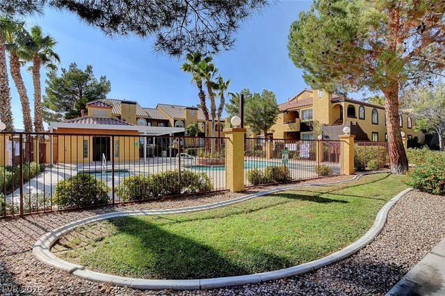 7950 West Flamingo Road 2123, Las Vegas, NV 89147