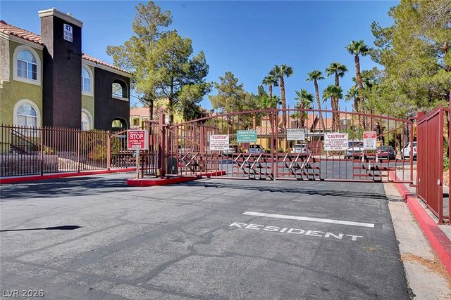 7950 West Flamingo Road 2123, Las Vegas, NV 89147