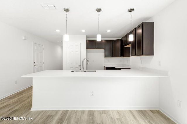 5536 LEAMING Avenue, Jacksonville, FL 32254