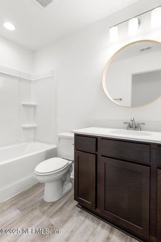 5536 LEAMING Avenue, Jacksonville, FL 32254