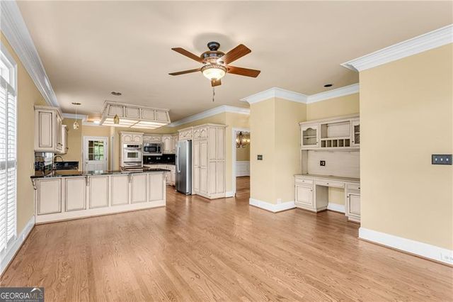 1006 Quaker Ridge Way, Johns Creek, GA 30097
