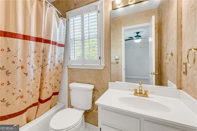 1006 Quaker Ridge Way, Johns Creek, GA 30097