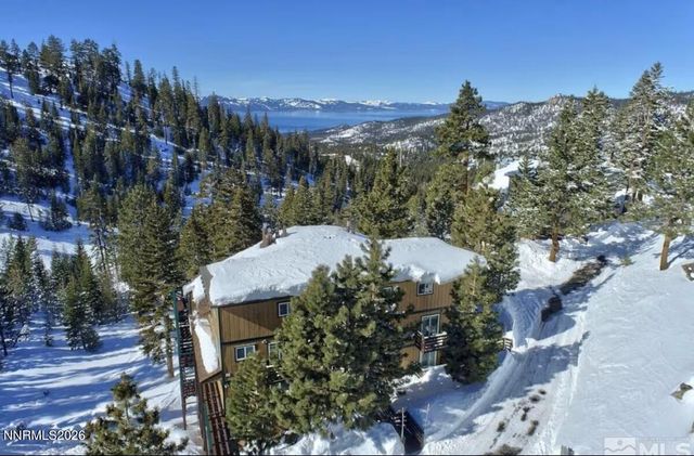 769 N Bowl Lane UNIT E, Stateline, NV 89449