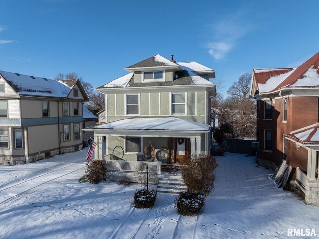 1235 N 8TH Street, Quincy, IL 62301