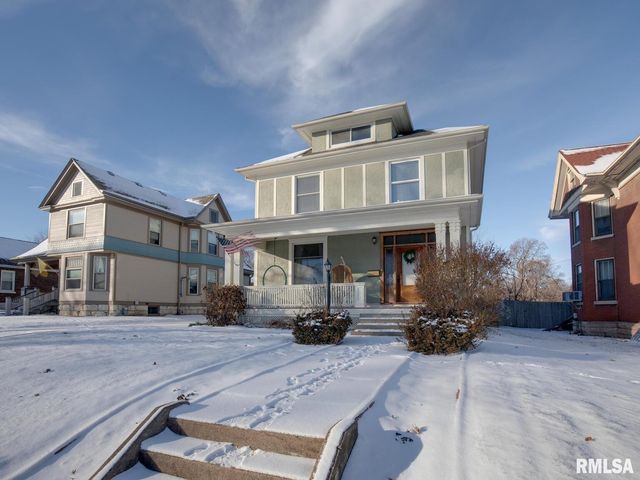 1235 N 8TH Street, Quincy, IL 62301