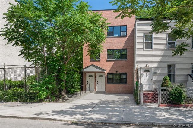 1425 Prospect Place 2, Brooklyn, NY 11213