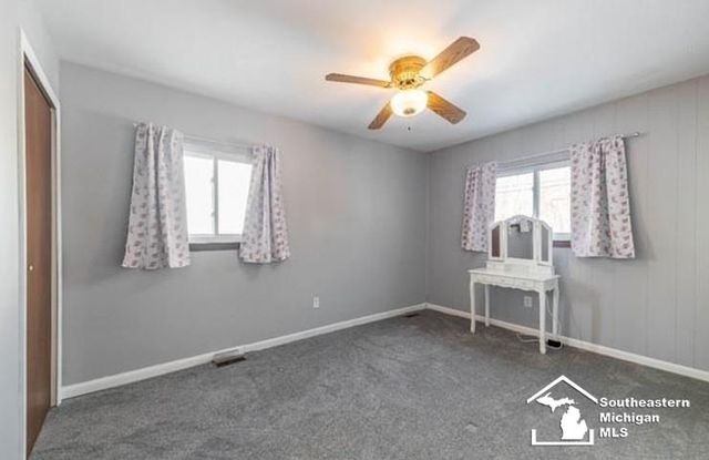35342 Lake Drive, Brownstown, MI 48173