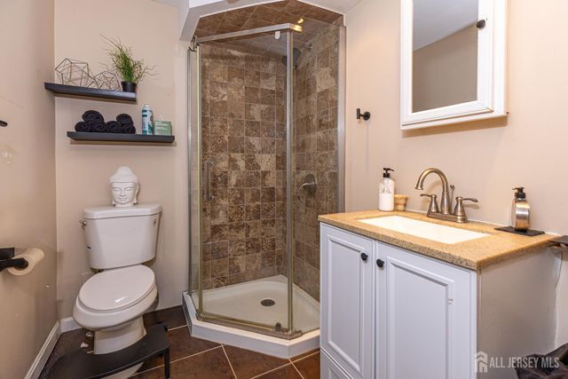 165 Macarthur Avenue, Sayreville, NJ 08872