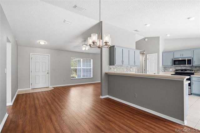 2658 W Fairtree Lane, Citrus Springs, FL 34434