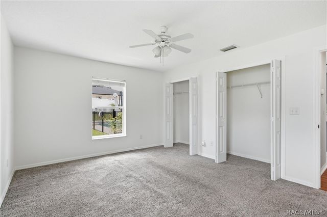 2658 W Fairtree Lane, Citrus Springs, FL 34434