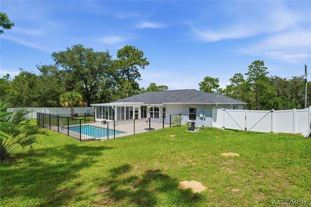 2658 W Fairtree Lane, Citrus Springs, FL 34434