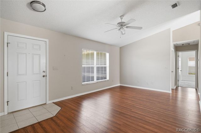 2658 W Fairtree Lane, Citrus Springs, FL 34434