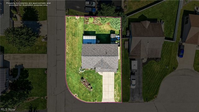 100 Laura Lane, Cortland, OH 44410