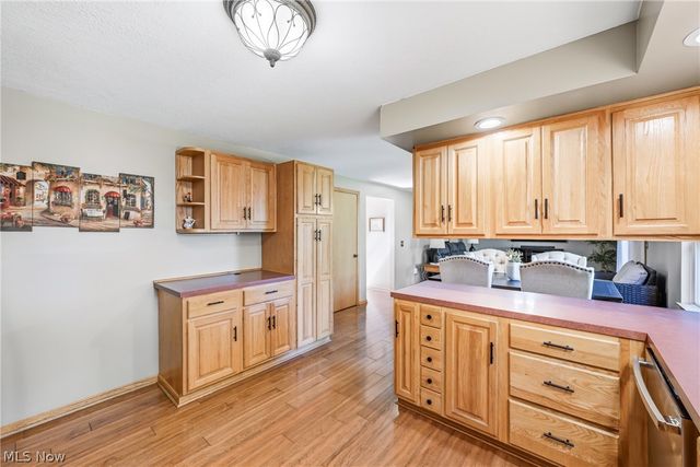 100 Laura Lane, Cortland, OH 44410