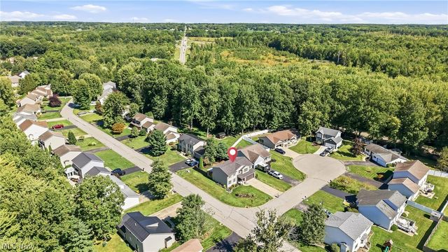 100 Laura Lane, Cortland, OH 44410